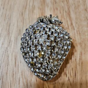 Vintage RHINESTONE STRAWBERRY BROOCH 2”
